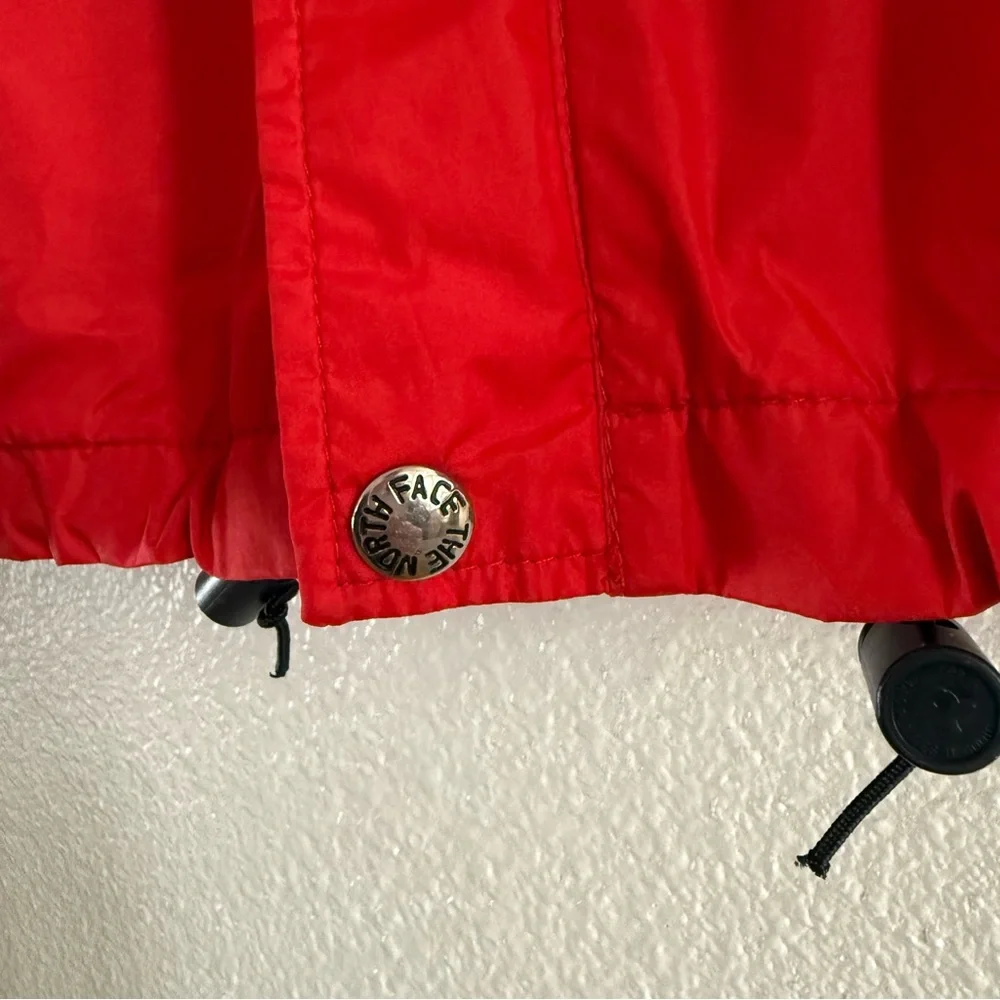 Vintage North Face  Red Hooded Rain Jacket Large - Picture 10 of 17